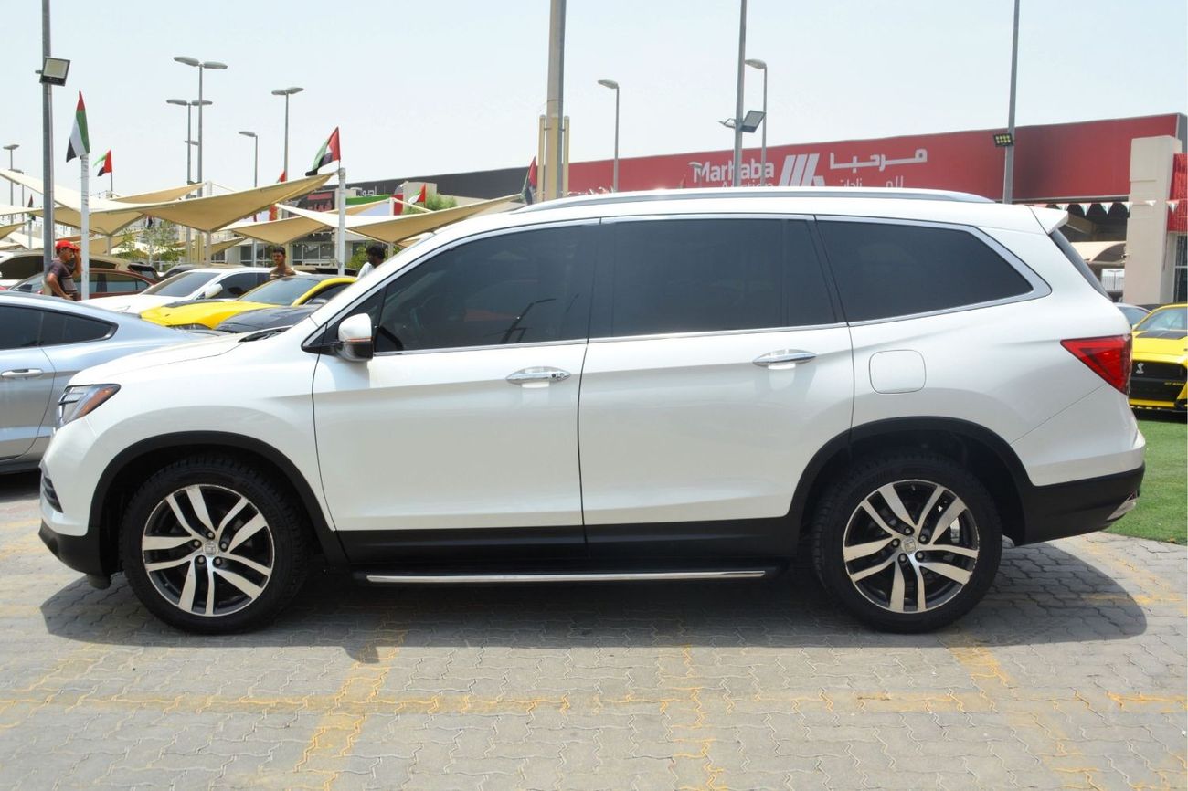 Honda Pilot EX-L Pilot best budget friendly SUV with great options.