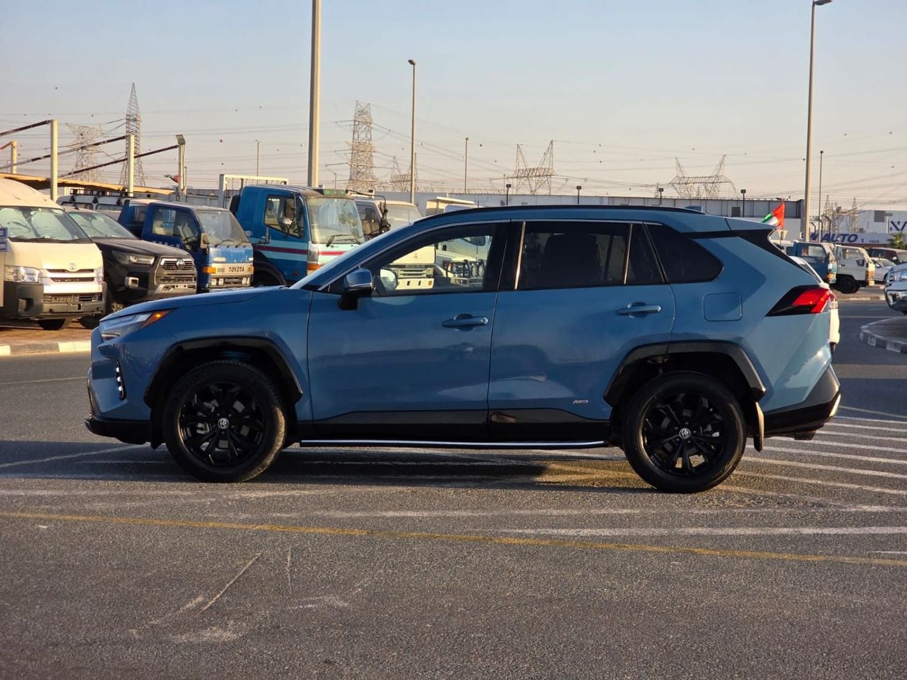 تويوتا راف ٤ SE Hybrid