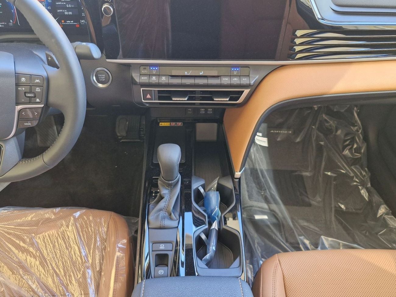 تويوتا كامري 2026 CAMRY GLE 2.5L FULL RADAR PANAROMIC DUAL PWR SEAT GCC BRAND NEW 0KM