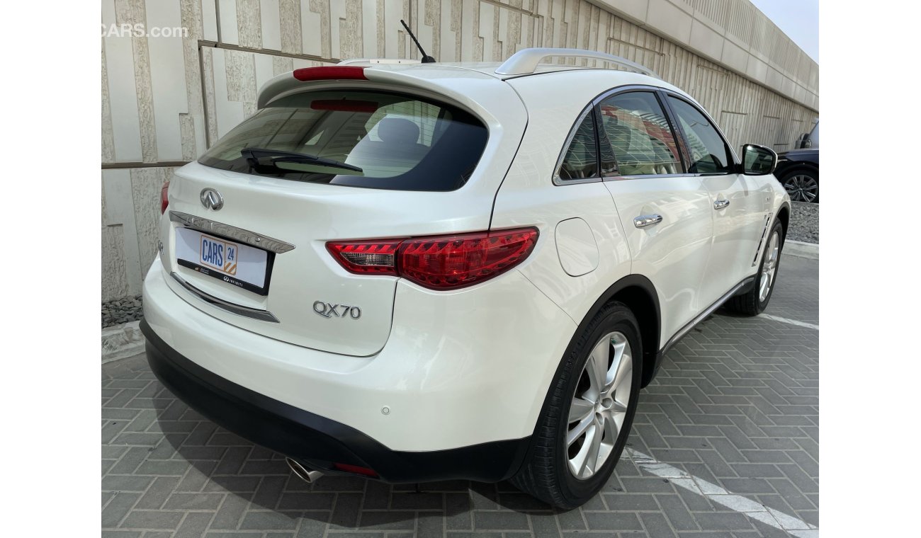 Infiniti QX70 LUXURY 3.7L | GCC | EXCELLENT CONDITION | FREE 2 YEAR WARRANTY | FREE REGISTRATION | 1 YEAR FREE INS