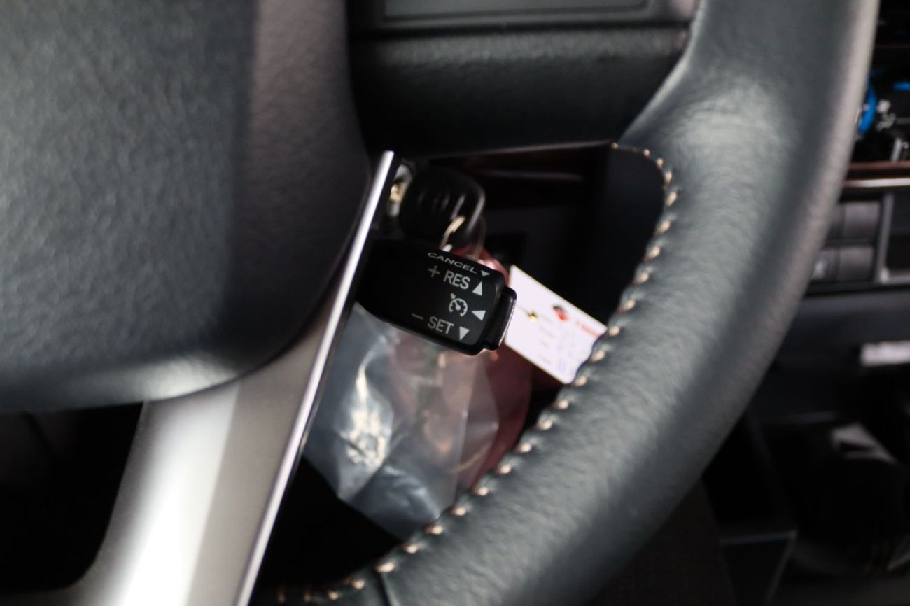 تويوتا لاند كروزر 2025 TOYOTA LAND CRUISER GDJ 76 2.8 DIESEL M/T  **EXPORT ONLY**التصدير فقط خارج الخليج**