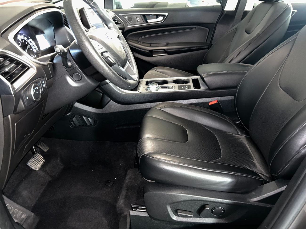 Ford Edge STN322 EDGE TITANIUM AWD 2.0L ECOBOOST AT LTHR