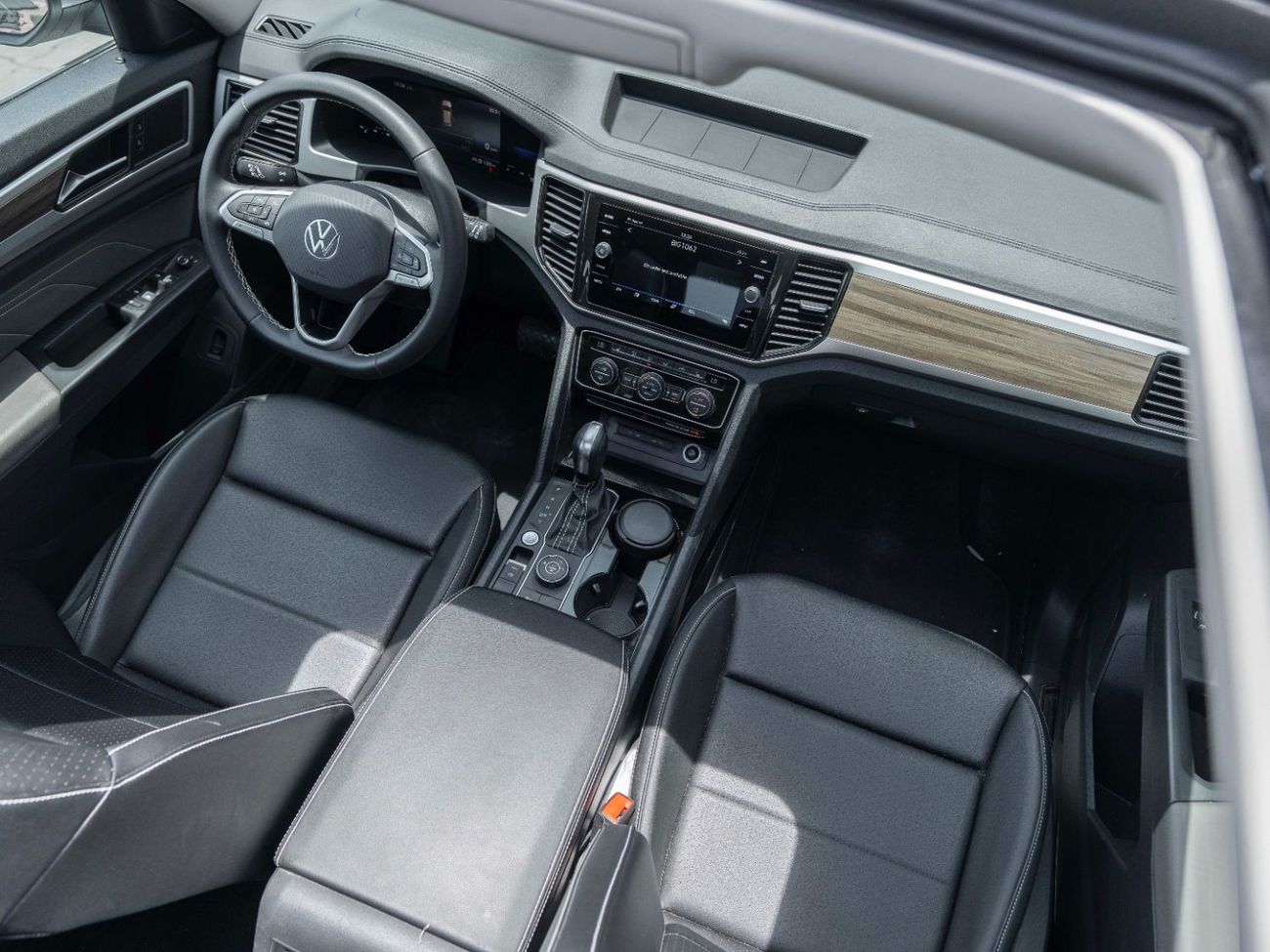 Volkswagen Teramont AED 2,516 PM • COMFORT-LINE • OFFICIAL VW WARRANTY UNTIL 2026 • PRISTINE CONDITION