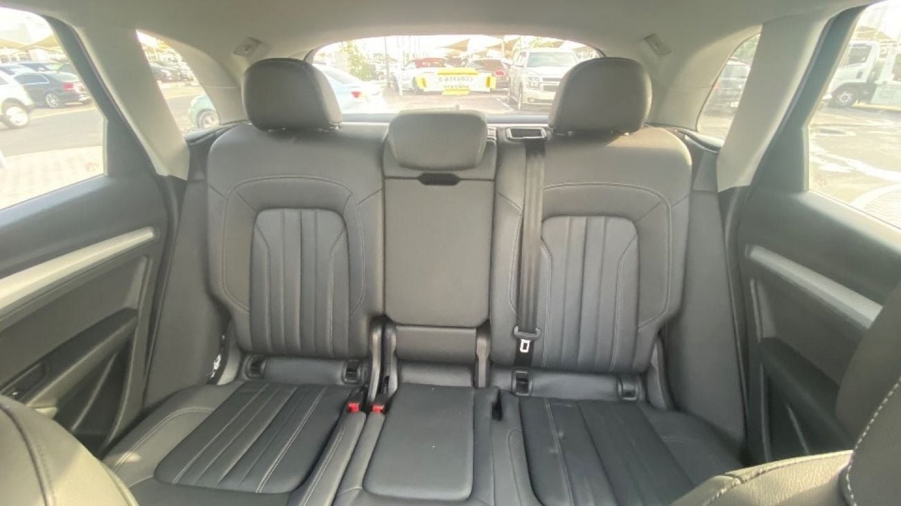 Audi Q5 45 TFSI 2.0L, V4
