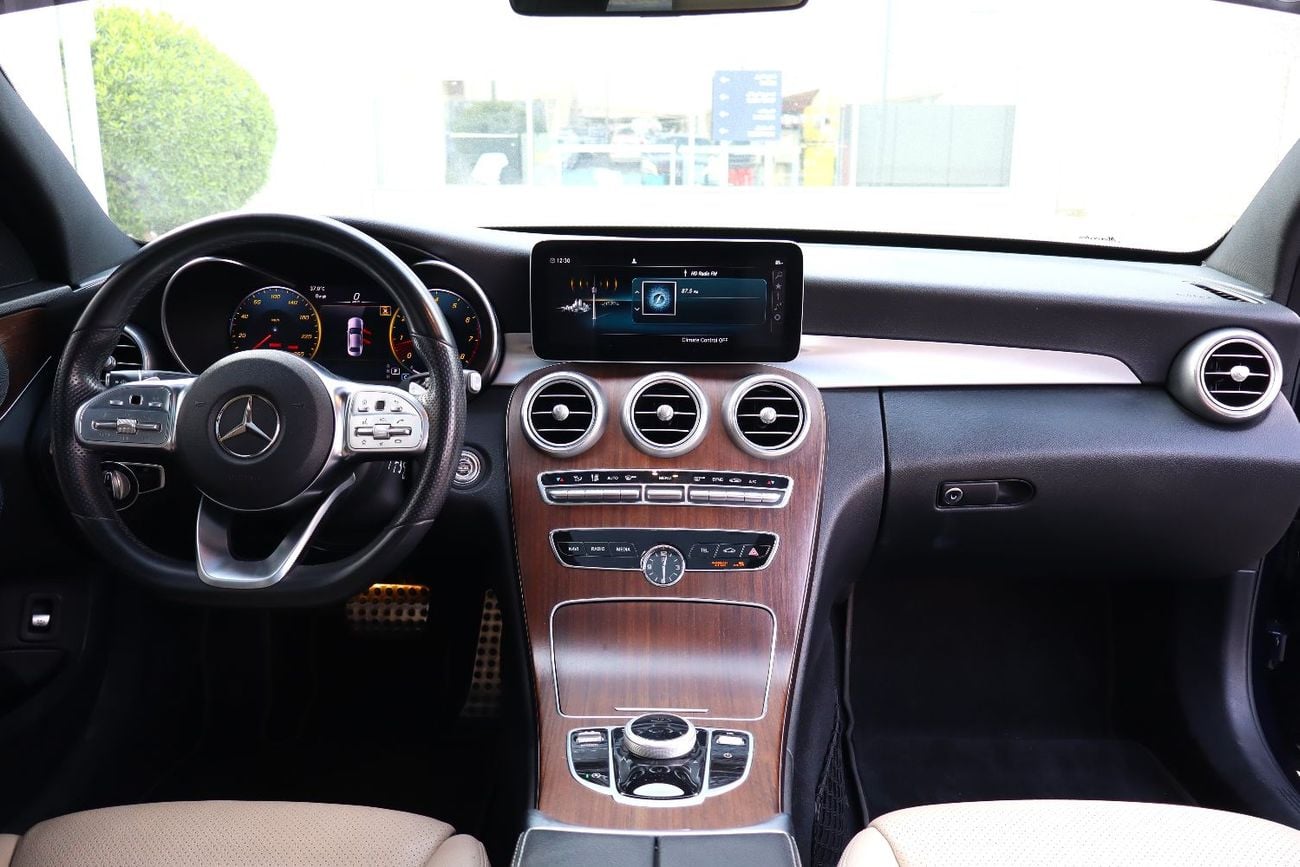 Mercedes-Benz C 300 AMG Pack 2.0L