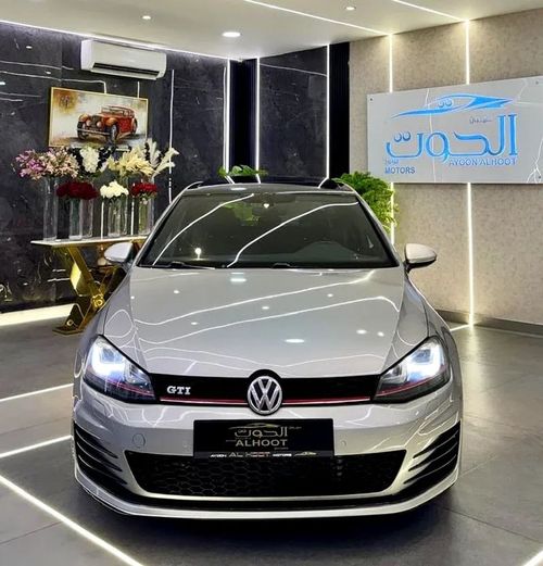 Volkswagen Golf GTI Sport