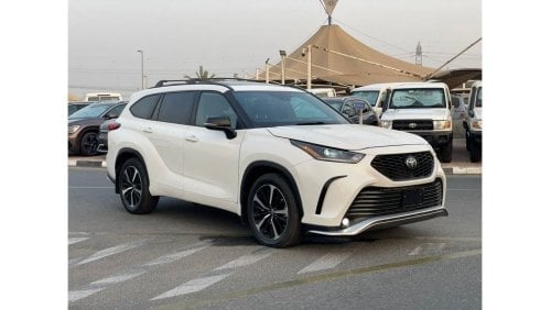 Toyota Highlander 2021 Toyota Highlander XSE 3.5L -V6 Full Option - UAE PASS