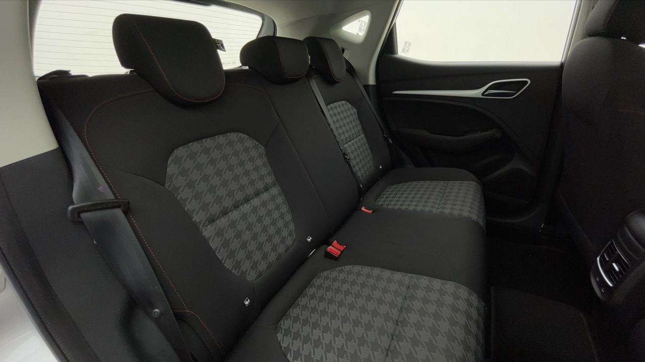 أم جي ZS STD 1.5 | بدون دفعة مقدمة | اختبار القيادة في المنزل