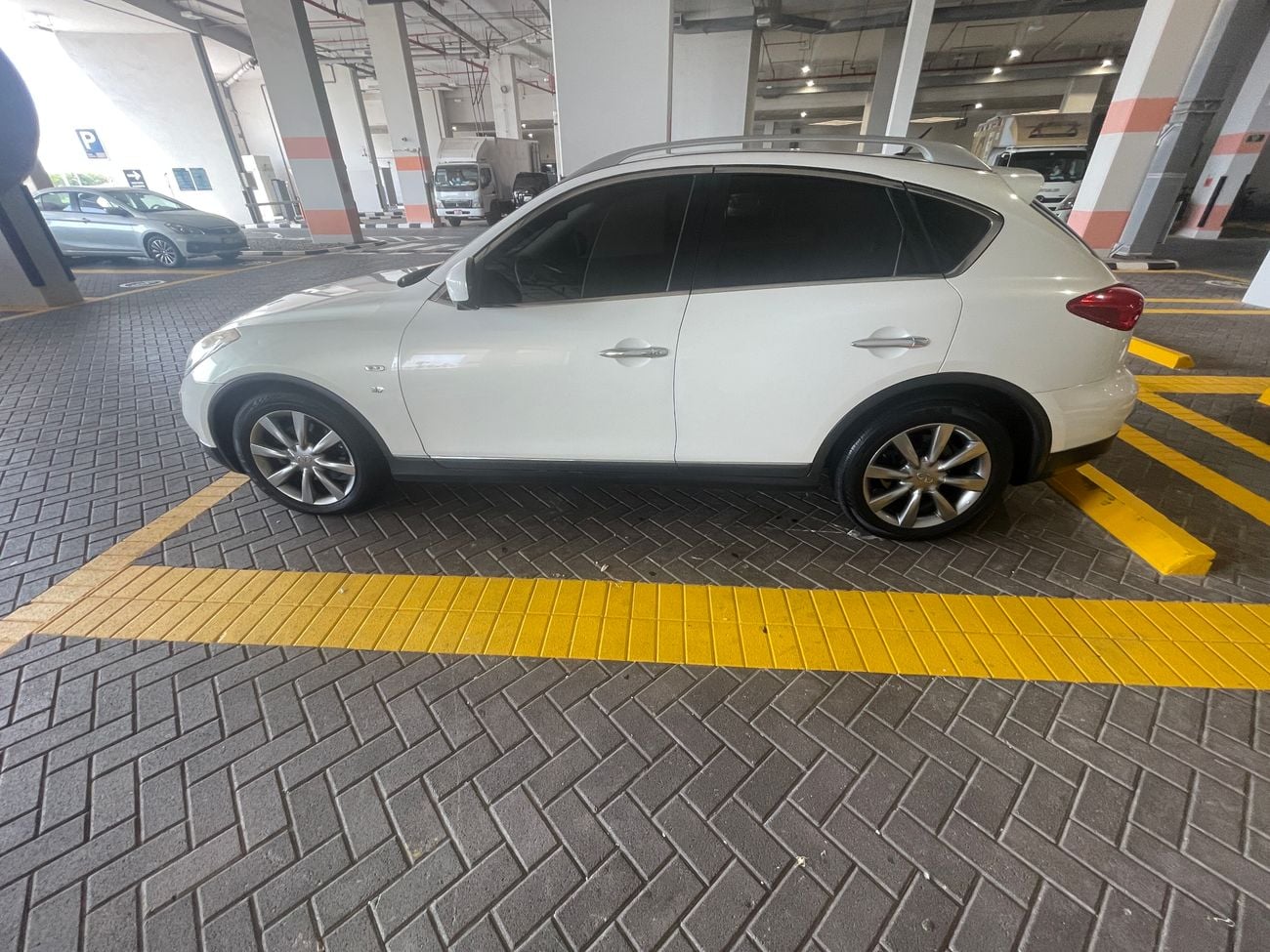 Infiniti QX50