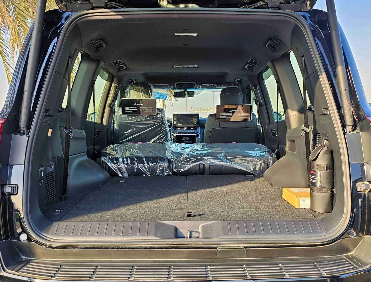 Toyota Land Cruiser GXR 3.5L Twin Turbo / High Option / Leather Power Seats (CODE # LC35GXRM)