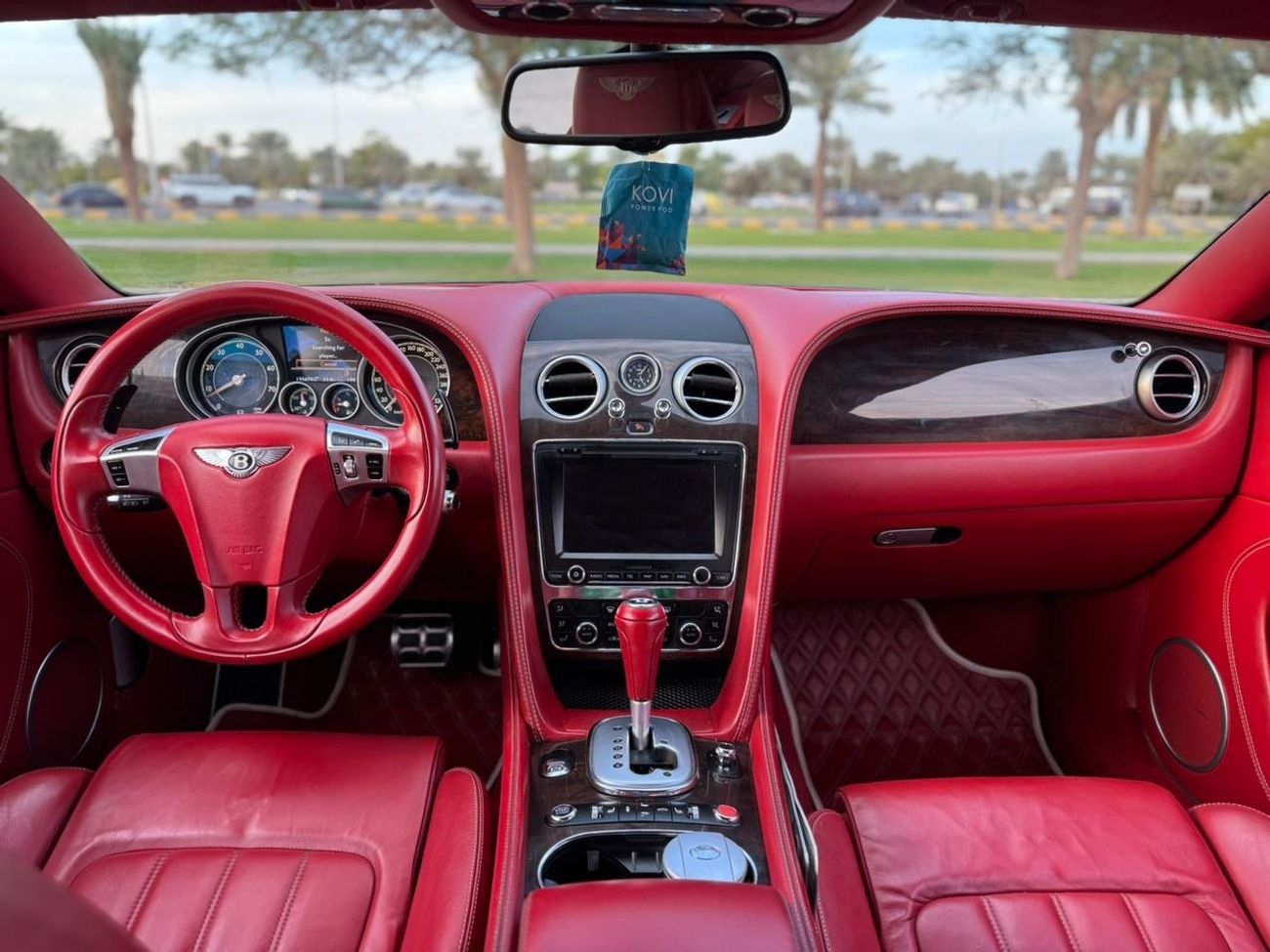 بنتلي كونتيننتال جي تي BENTLEY GT CONTINANTAL MODEL 2013 GCC SPACE FULL OPTION