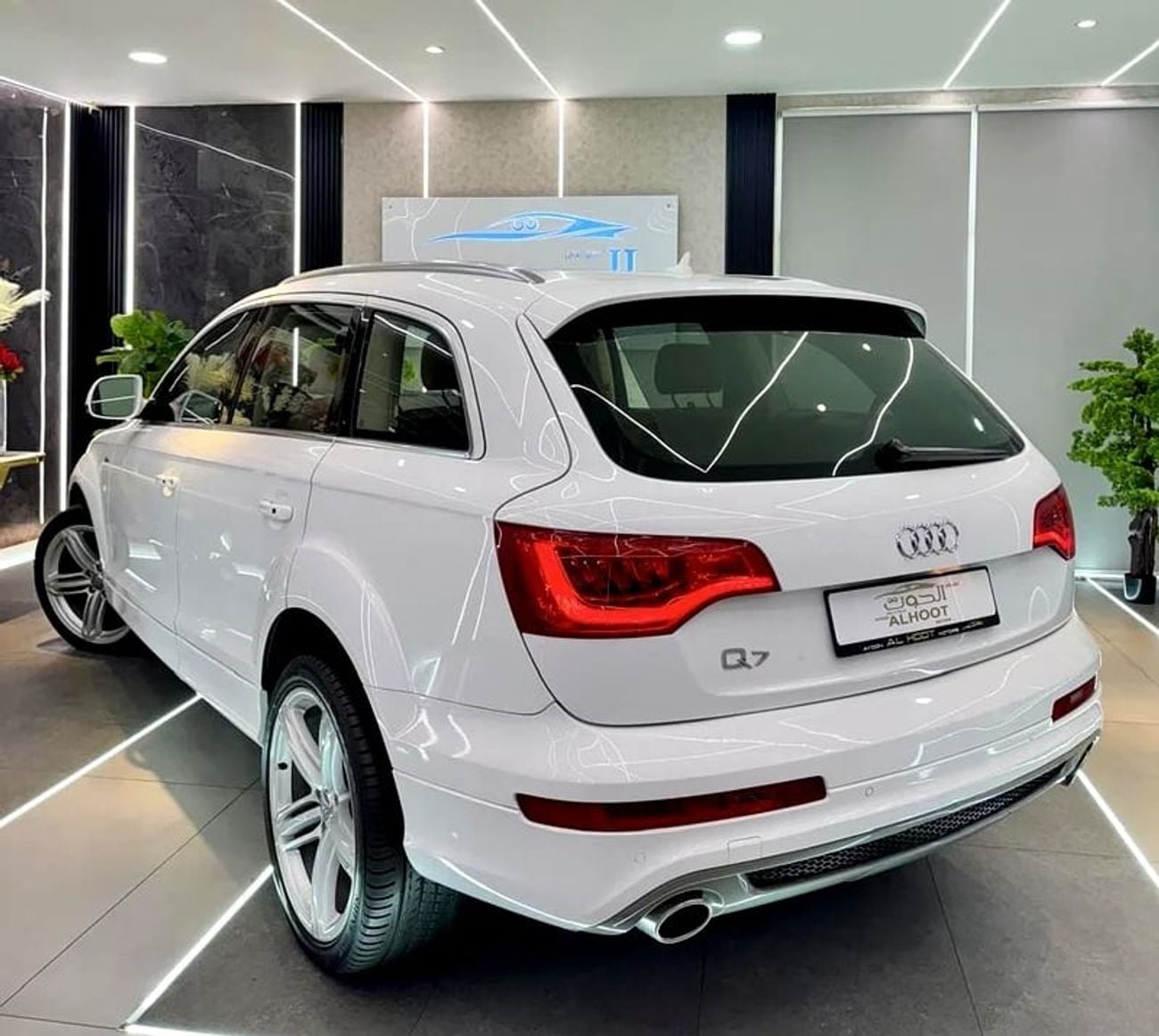 Audi Q7 AMAZING WHITE S_LINE V6 || FULL OPINION || GCC || 7 SEATS || ACCIDENT FREE
