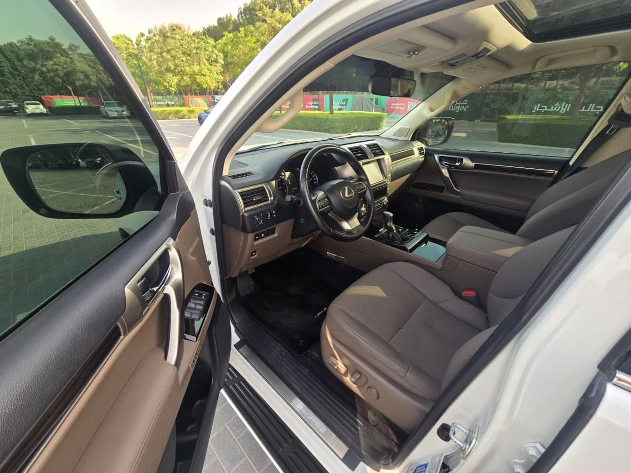 Lexus GX460 Premier 4.6L LEXUS GX-460 2021 GCC // FSH // ACCIDENT FREE // 2KEYS // PERFECT CONDITION // ORGINAL