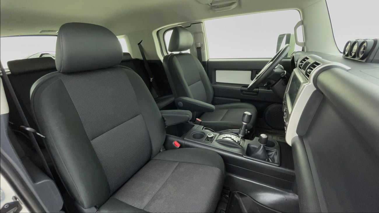 تويوتا إف جي كروزر 2021 GXR | AED 1716/Month | 0 DP | 30 Day Return | Warranty | Service History