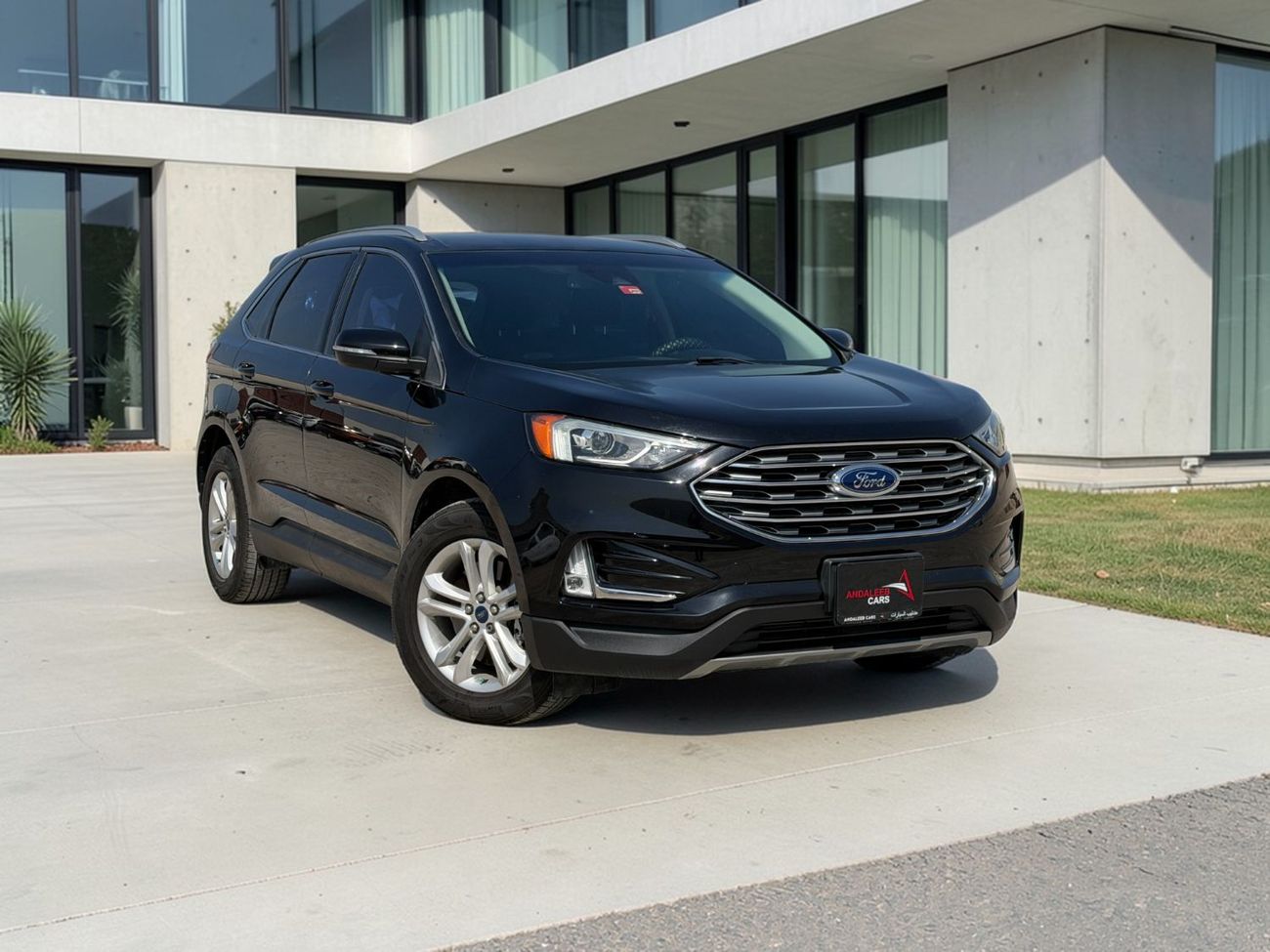 Ford Edge FORD EDGE 2.0L V4 ECOBOOST V4 A/T | 2019 | GCC SPECS | BLACK EXTERIOR | AED 640 per month