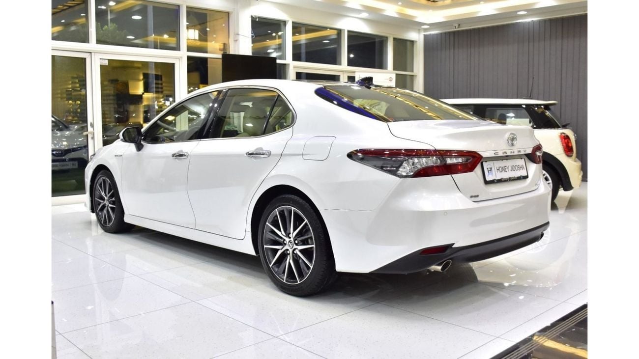 تويوتا كامري EXCELLENT DEAL for our Toyota Camry Grande SE+ ( 2022 Model ) in White Color GCC Specs
