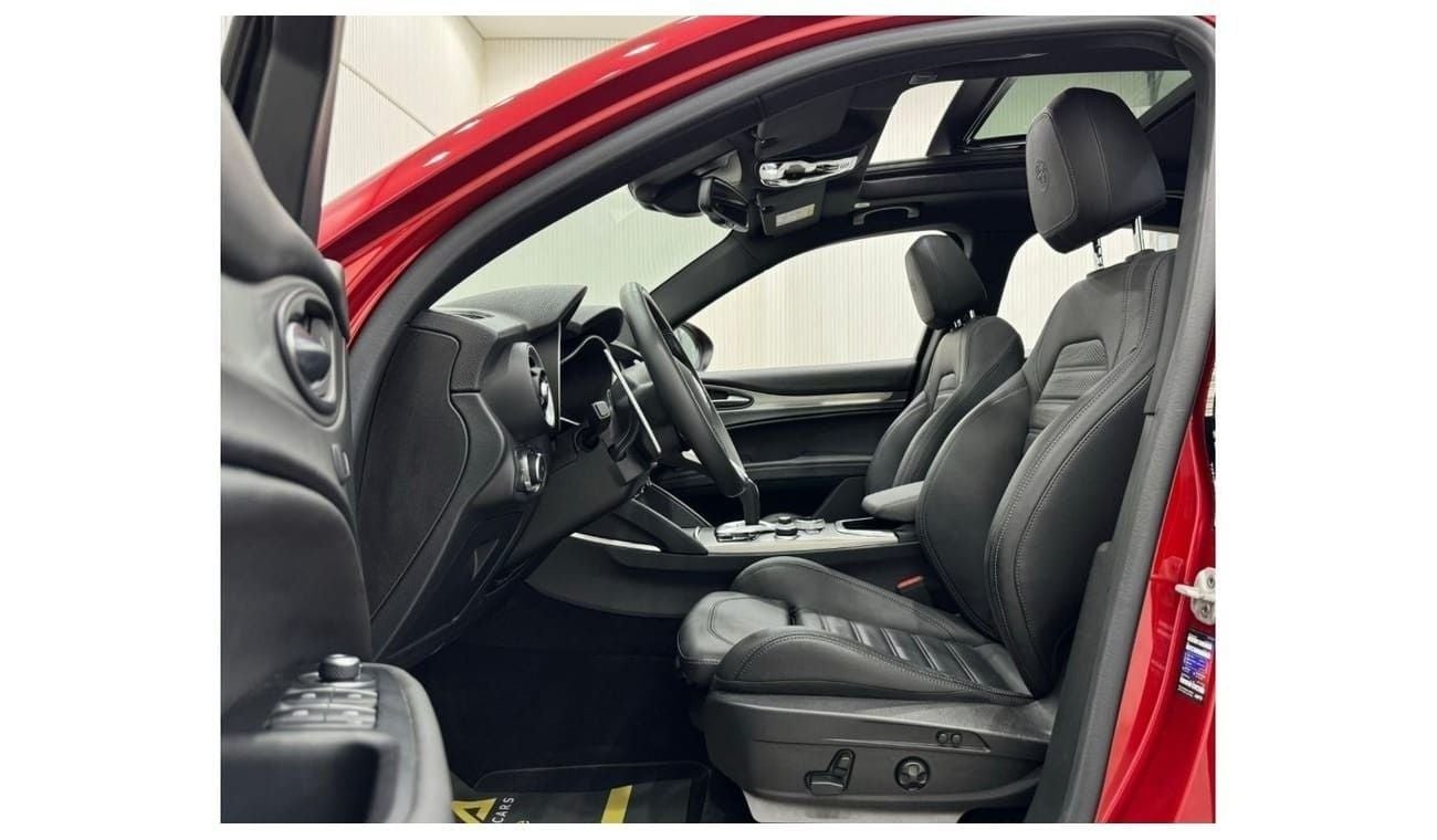 Alfa Romeo Stelvio 2023 Alfa Romeo Stelvio Q4 Veloce, Jan 2028 Agency Warranty + Service Package, Full Agency History,