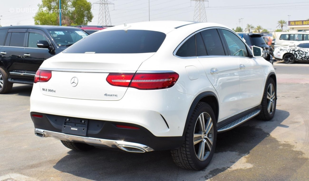 Mercedes-Benz GLE 350 Japan import 2016 Mercedes GLE350d 4Matic Coupe with panoramic roof WDC2923242A50185