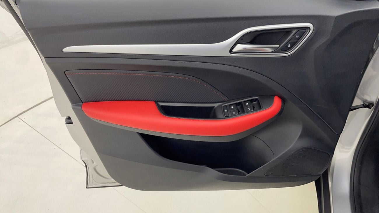 أم جي ZS LUXURY TROPHY 1.3 | بدون دفعة مقدمة | اختبار القيادة في المنزل