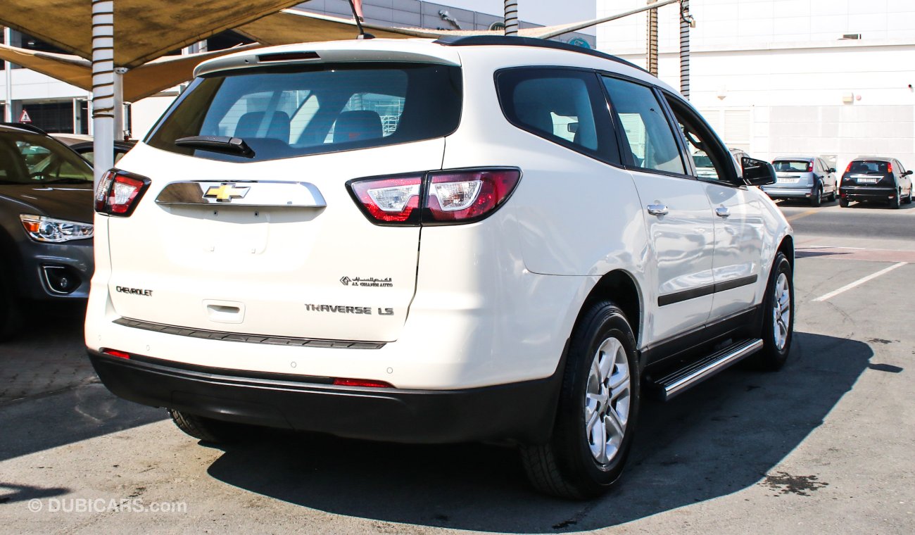 Chevrolet Traverse LS