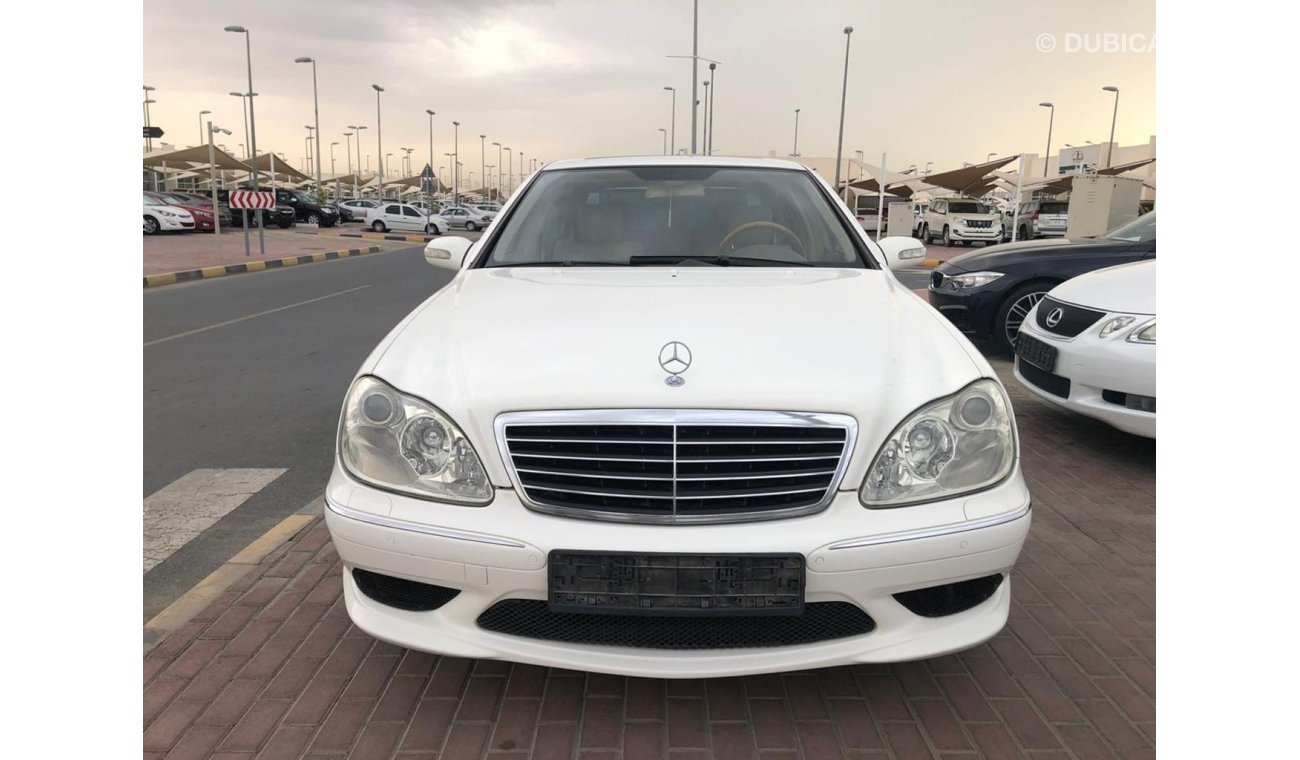 Mercedes-Benz S 350 Mercedes Benz S350 model 2005GCC car prefect condition full option sun roof leather seats back camer