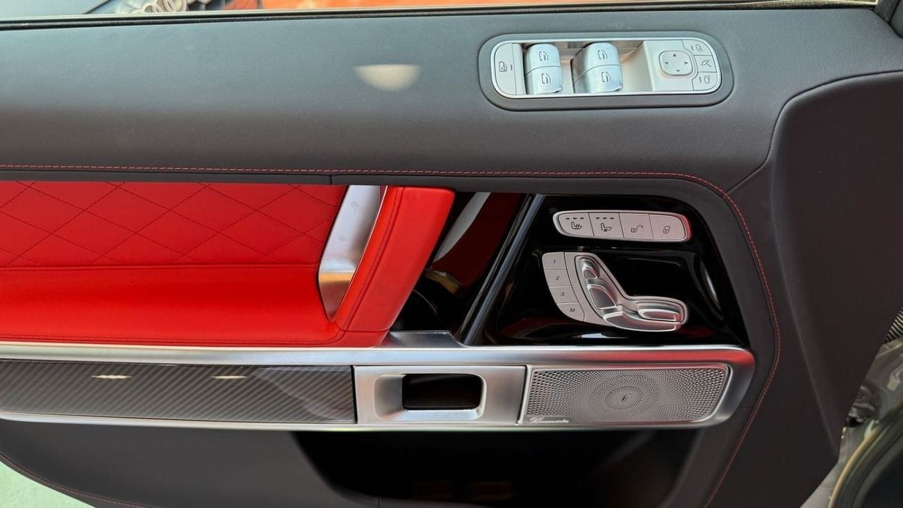 Mercedes-Benz G 63 AMG Mercedes-Benz AMG G63 4.0L 4x4 V8 Biturbo Night Package | 2025 | 0KM | GCC