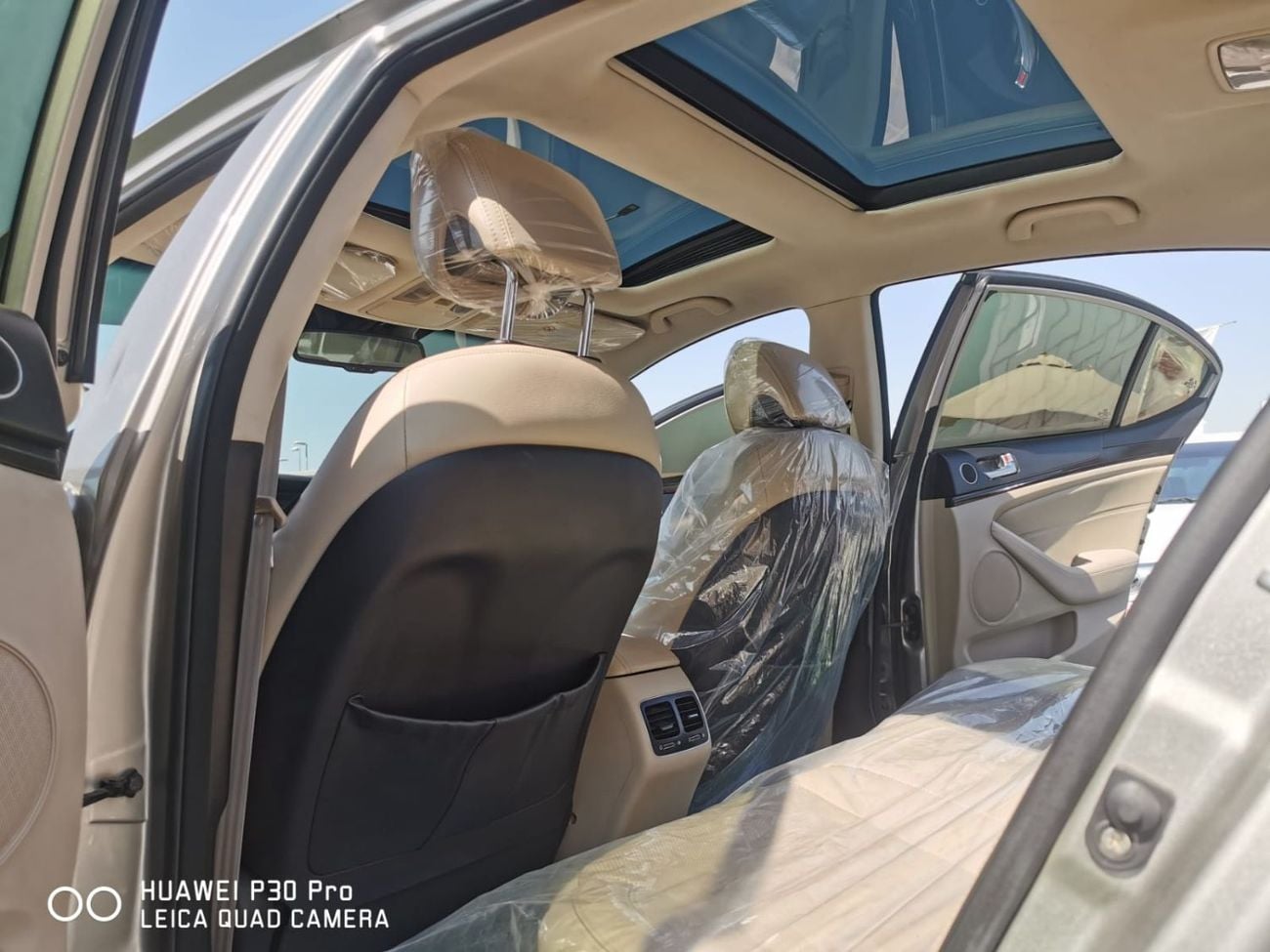 Kia Cadenza Gcc, full panoramic, no1