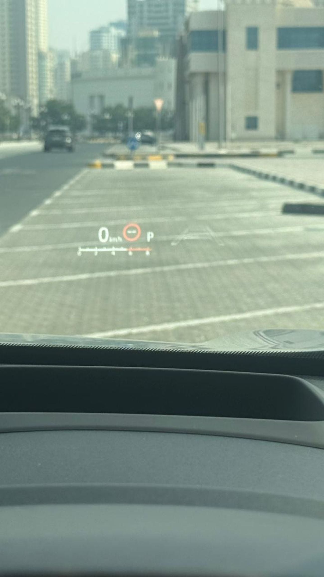 تويوتا يارس كروس YARIS CROSS 1.5 LITER ,PETROL RIGHT HAND ,FOR EXPORT ONLY