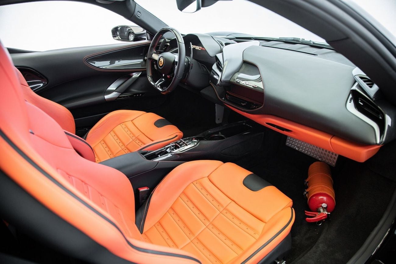 Ferrari SF90 Std Ferrari SF90 Stradale