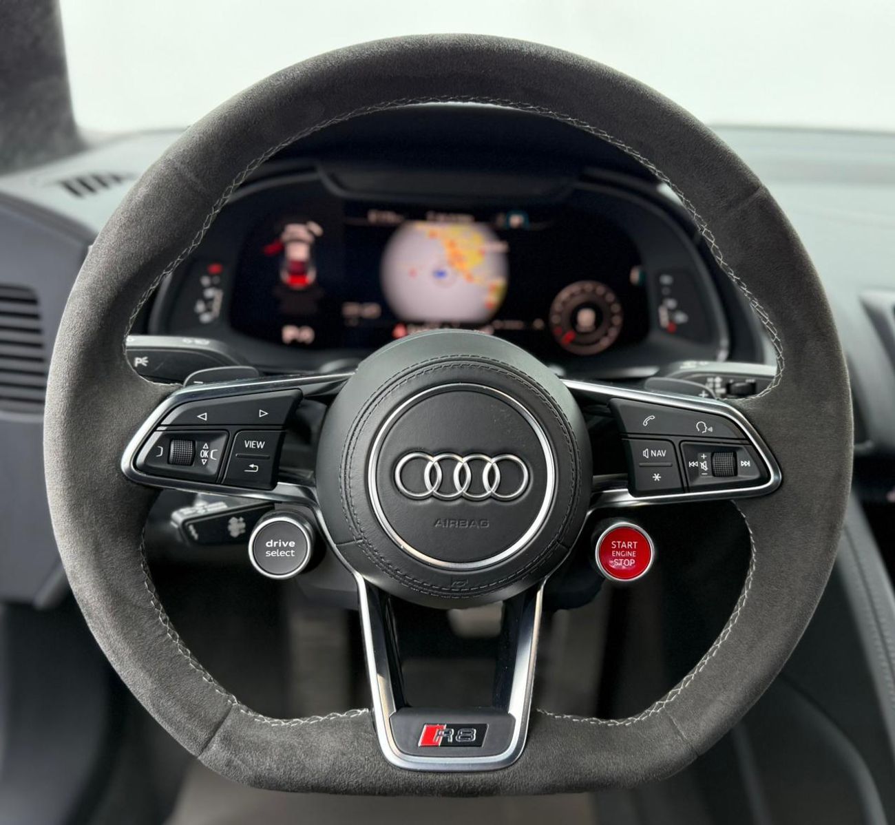 Audi R8 V10 RWD 5.2L (540 HP) 2016 Audi R8 V10 Quattro, Very Low Km, RECARO Seats, Fully Loaded, Excellent C