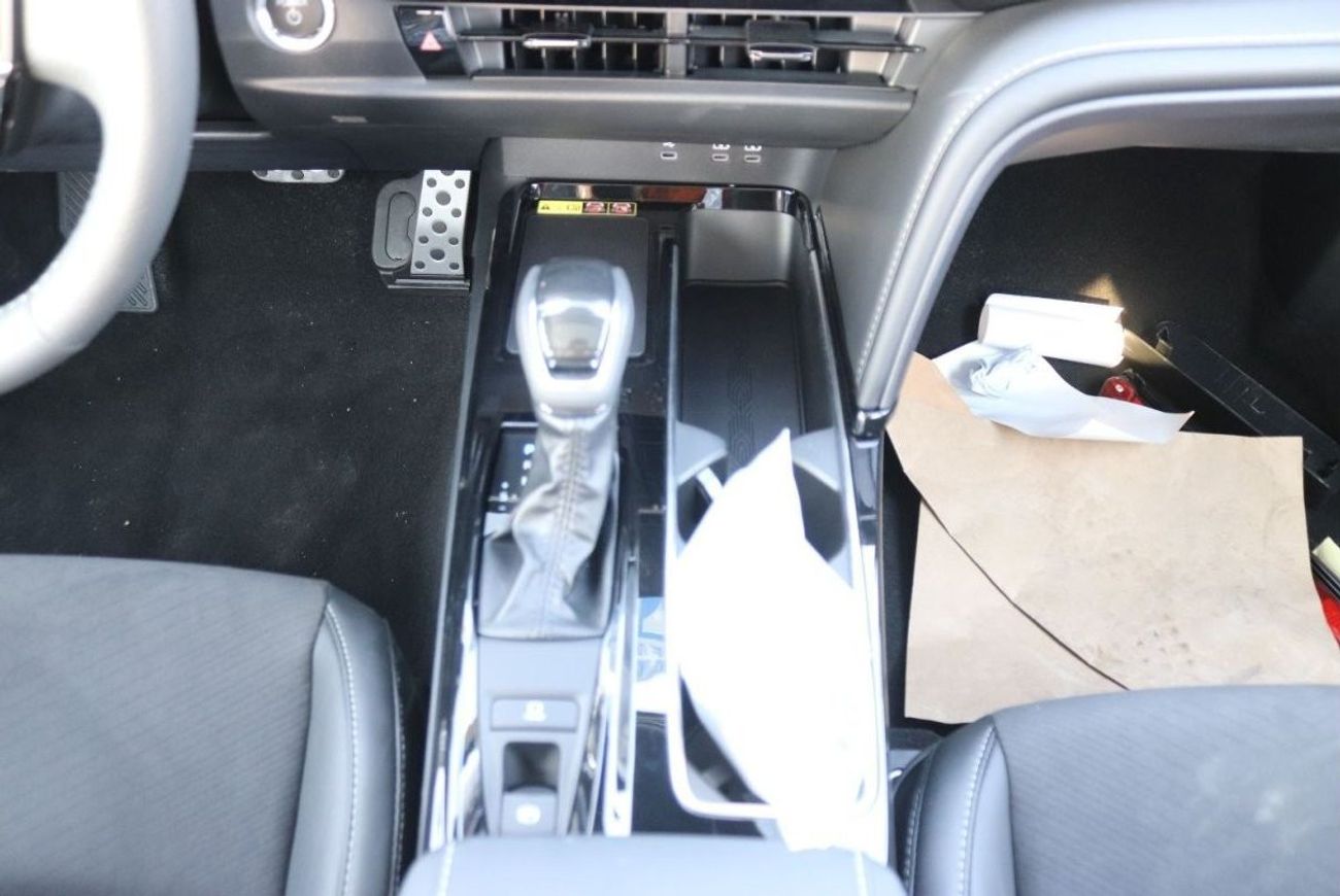 Toyota Camry 2.0L SPORT HYBRID, PUSH START, ELECTRIC SEAT, MONITOR, KEYLESS ENTRY FULLY LOADED  MODEL 2024