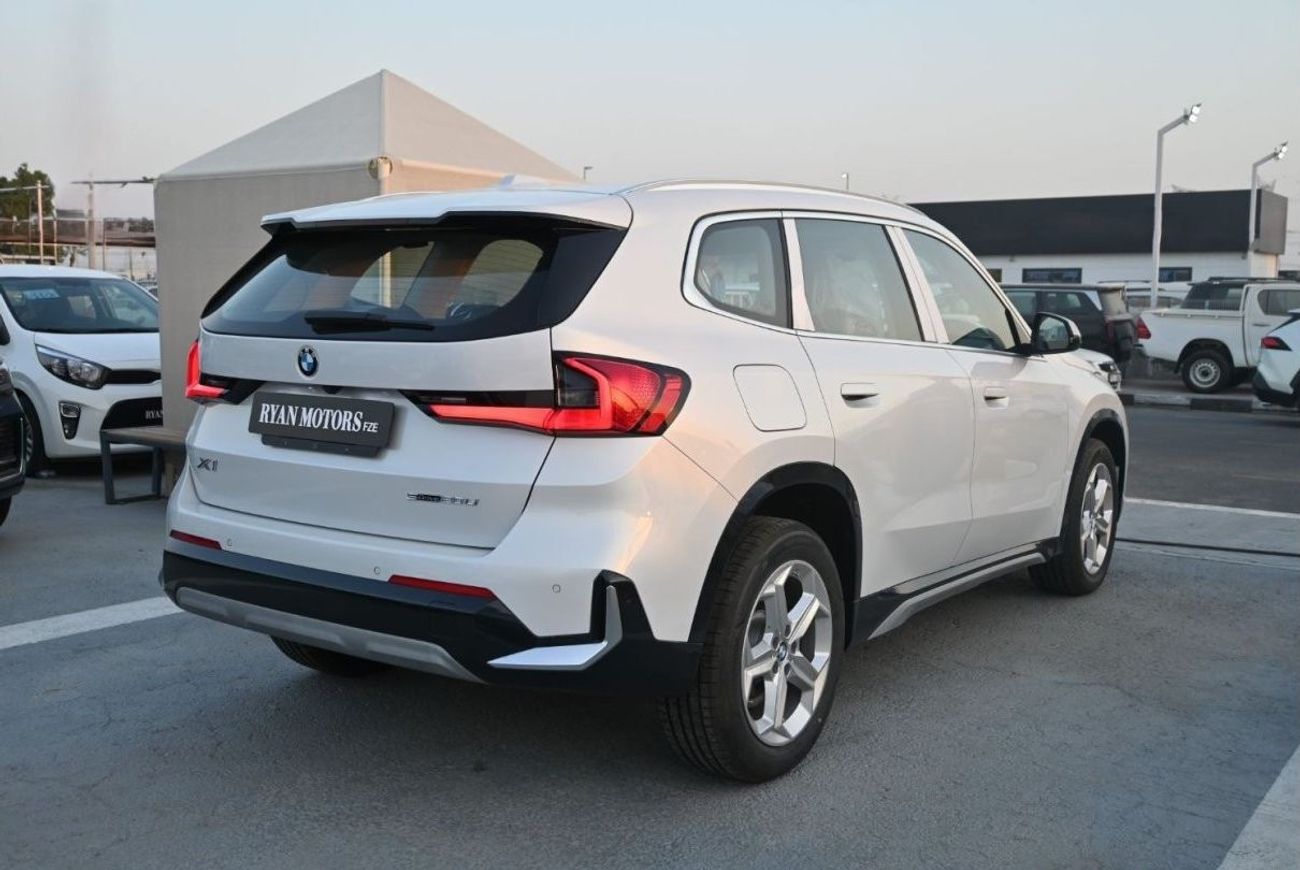 BMW X1 BMW X1 sDrive 20Li 1.5L Turbo, 3 Cylinder Petrol, 7 Speed DCT