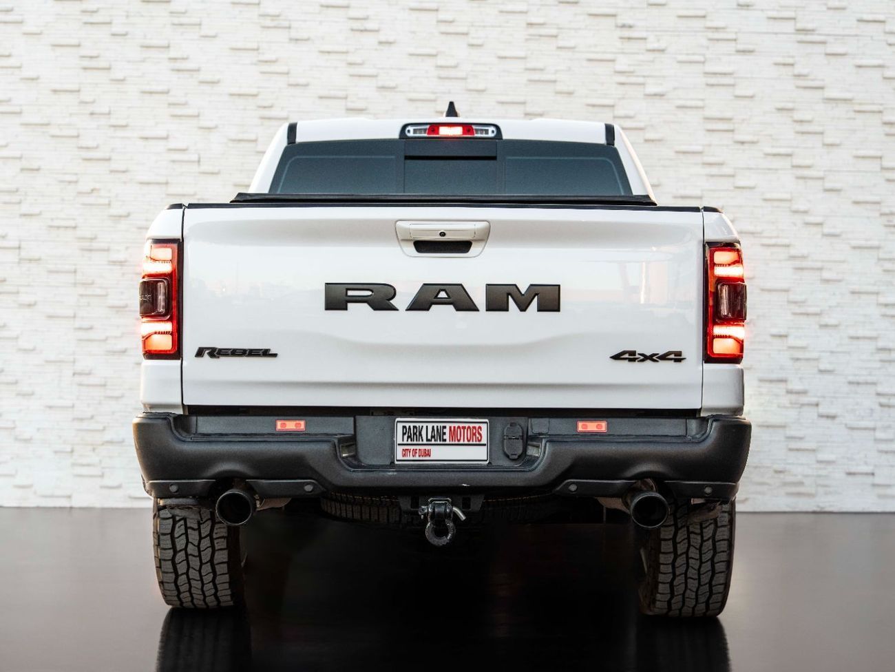RAM 1500 Rebel 5.7L Double Cab Utility