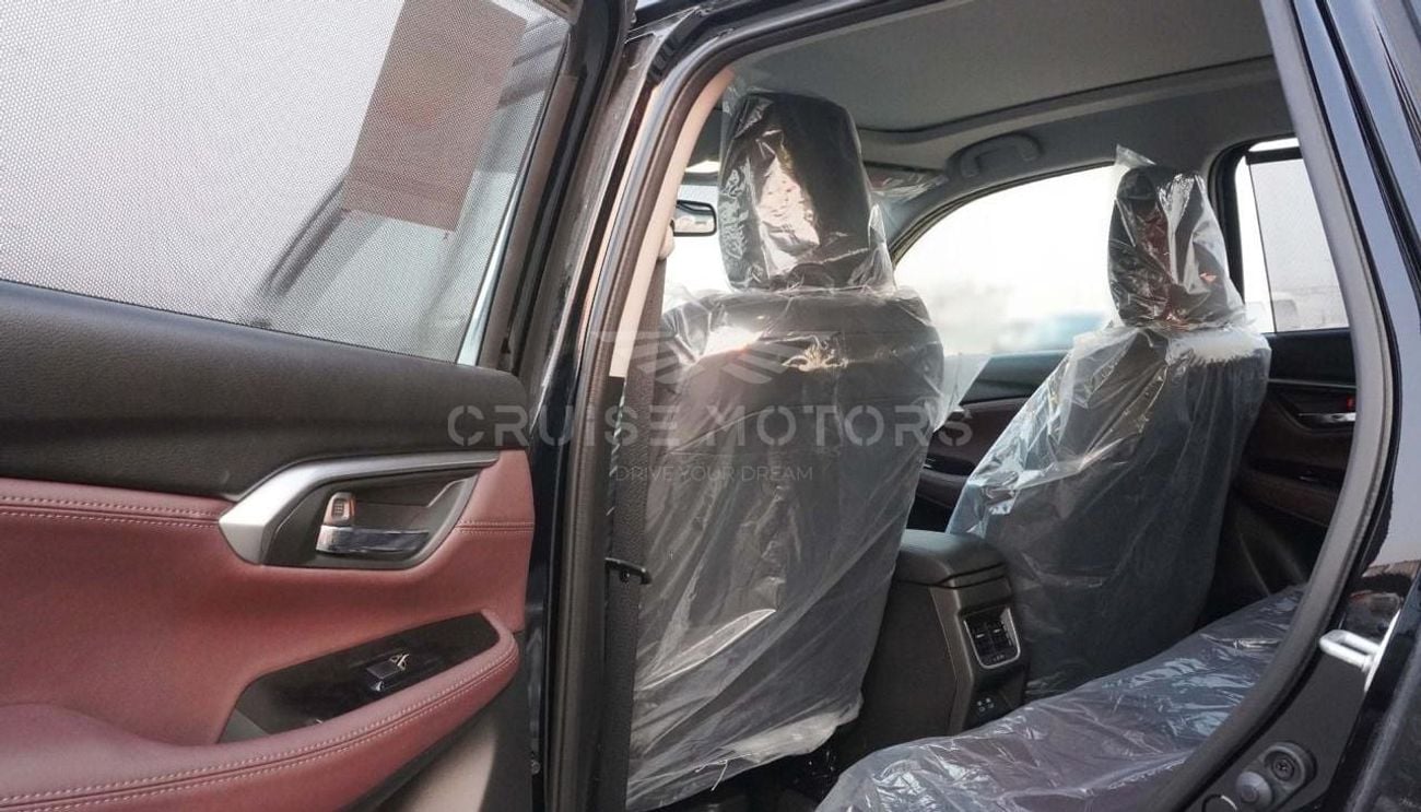 تويوتا أوربان كروزر Urban Cruiser GLX . 1.5 . Automatic . Petrol . SUV/Crossover . Front Wheel Drive . 5 Seats . 5 Doors