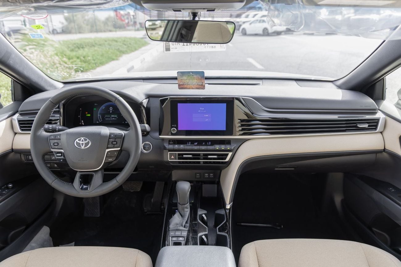 Toyota Camry Toyota Camry LE 2.5 L | Hybrid | Gray | Panoramic Sunroof | Electric Chair | 2026 GCC Specs