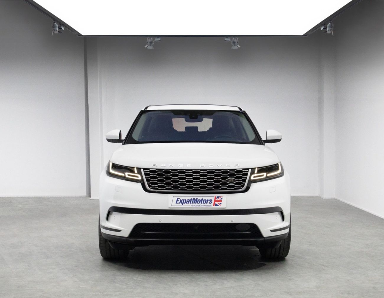 لاند روفر رينج روفر فيلار P250 S 2.0L Petrol