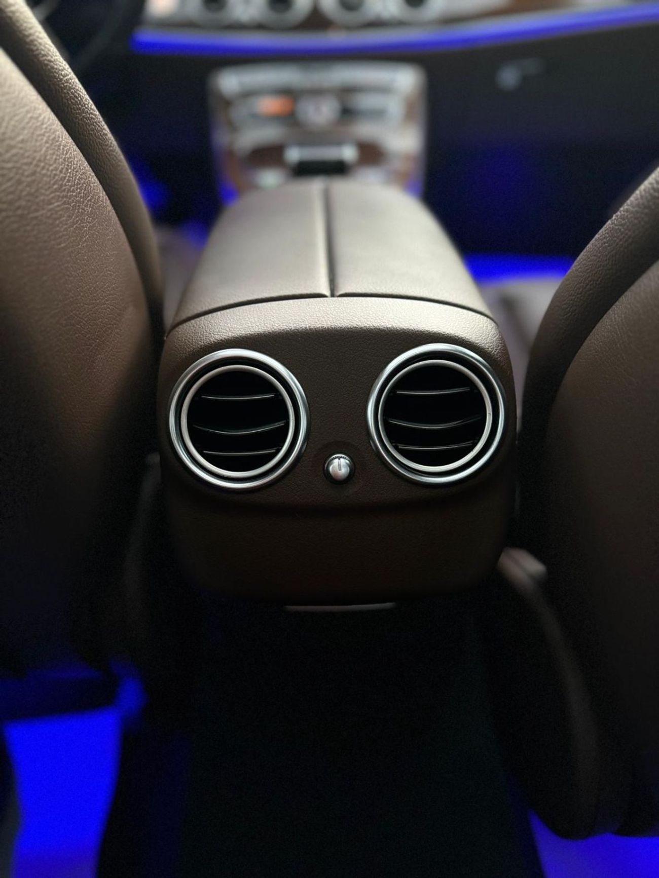 مرسيدس بنز E 450 4MATIC 3.0L