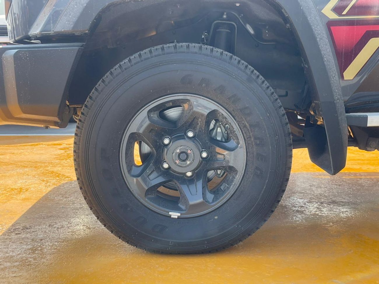 Toyota Land Cruiser Pick Up Toyota LAND CRUISER SC AT PETROL 4.0L DIFF 2025