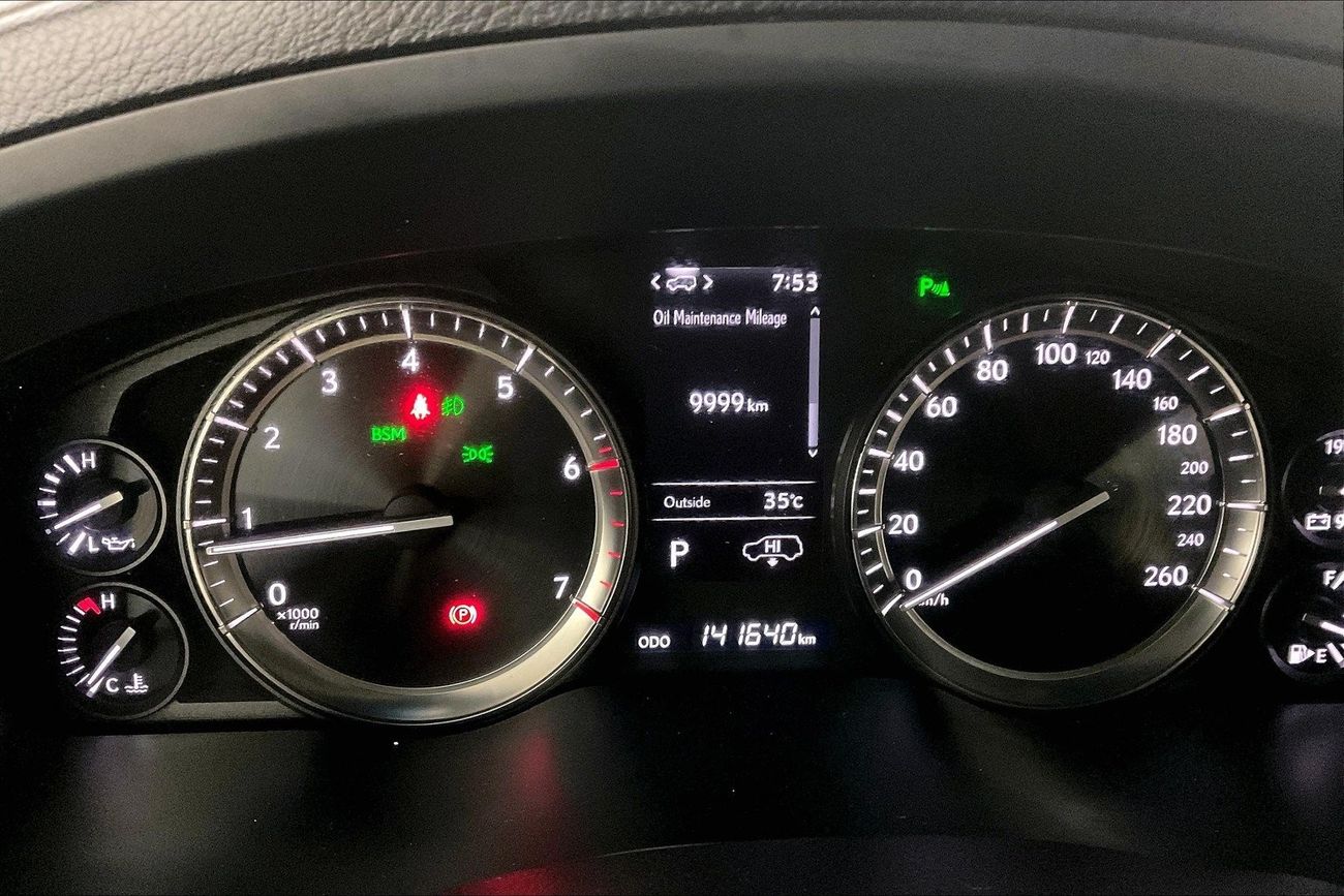 Lexus LX 570 Platinum | Guaranteed Warranty | 0 Down Payment