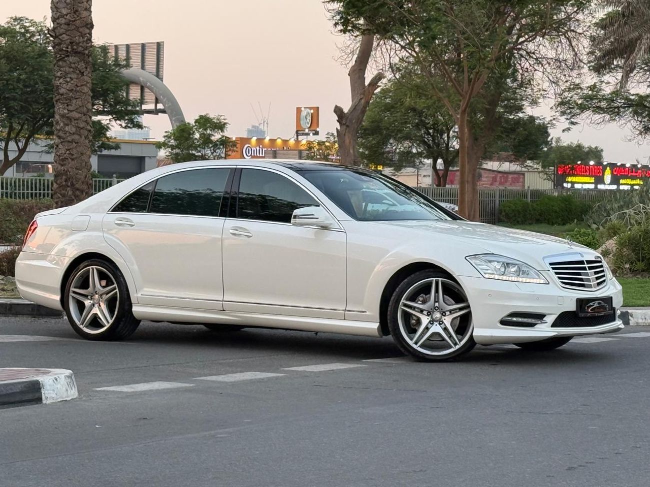 مرسيدس بنز S 350 MERCEDES BENZ S350 2013 GCC AMG FULL SERVICE HISTORY ORIGINAL PAINT