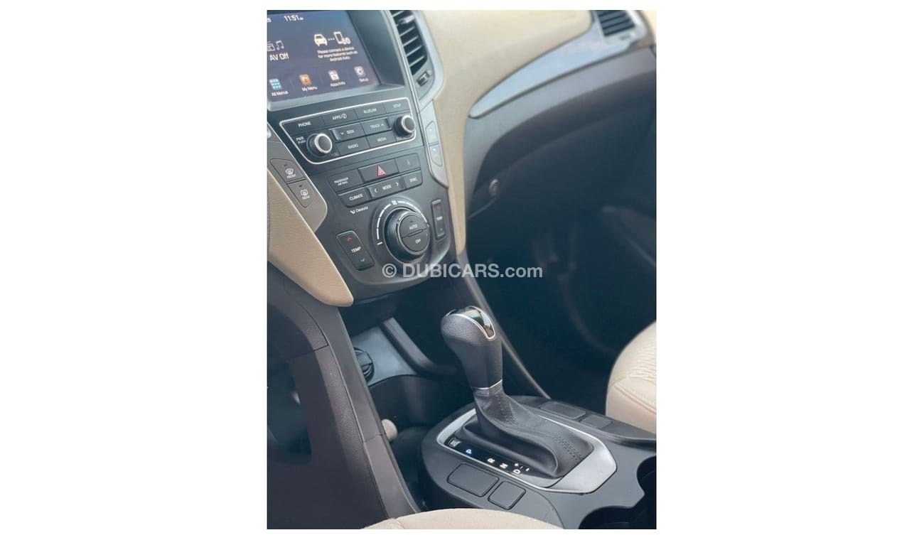 Hyundai Santa Fe 2017 HYUNDAI SANTA FE SPORTS 2.4L V4 / EXPORT ONLY