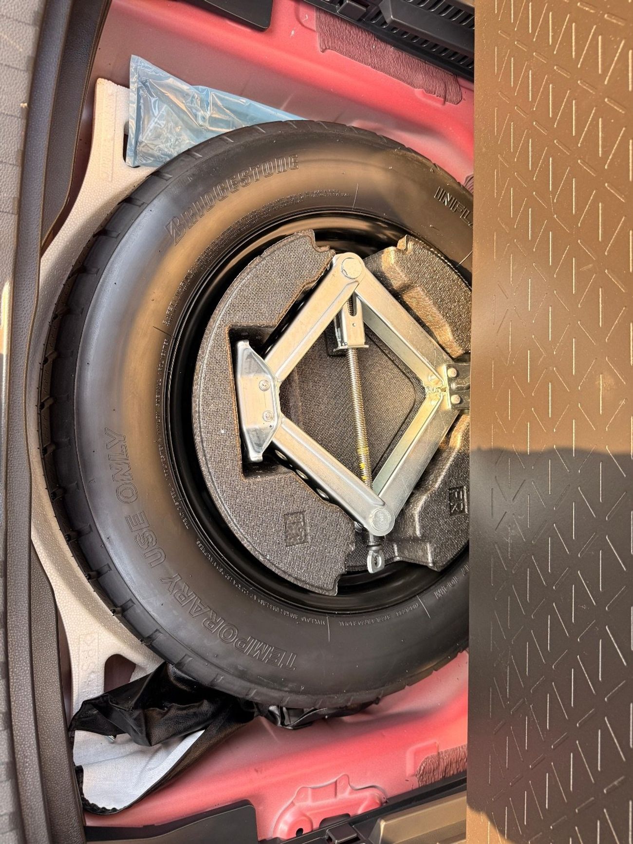 تويوتا راف ٤ Hybrid Toyota RAV4 2023