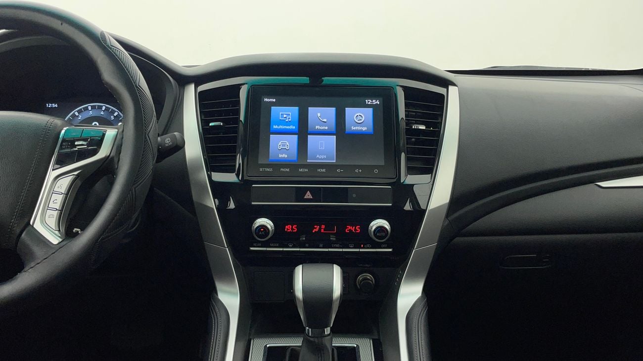 ميتسوبيشي مونتيرو سبورت GLS MIDLINE 3 | بدون دفعة مقدمة | اختبار القيادة في المنزل