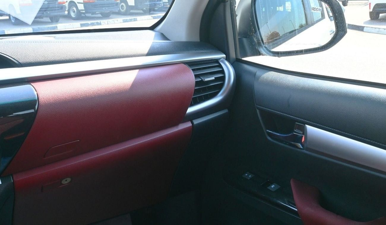 Toyota Hilux S GLX 2.7L 4WD A/T Hilux S GLX 2.7L SR5- AT- 4WD