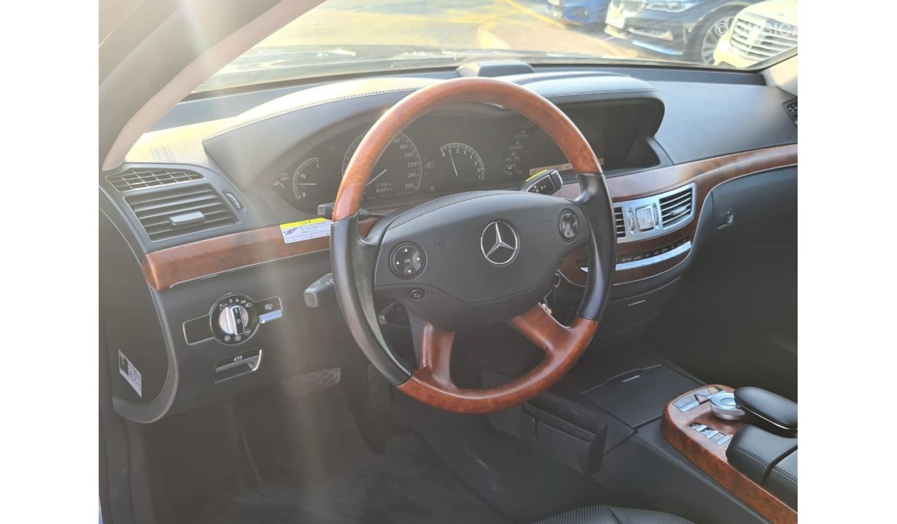 Mercedes-Benz S 550 with S63 AMG kit