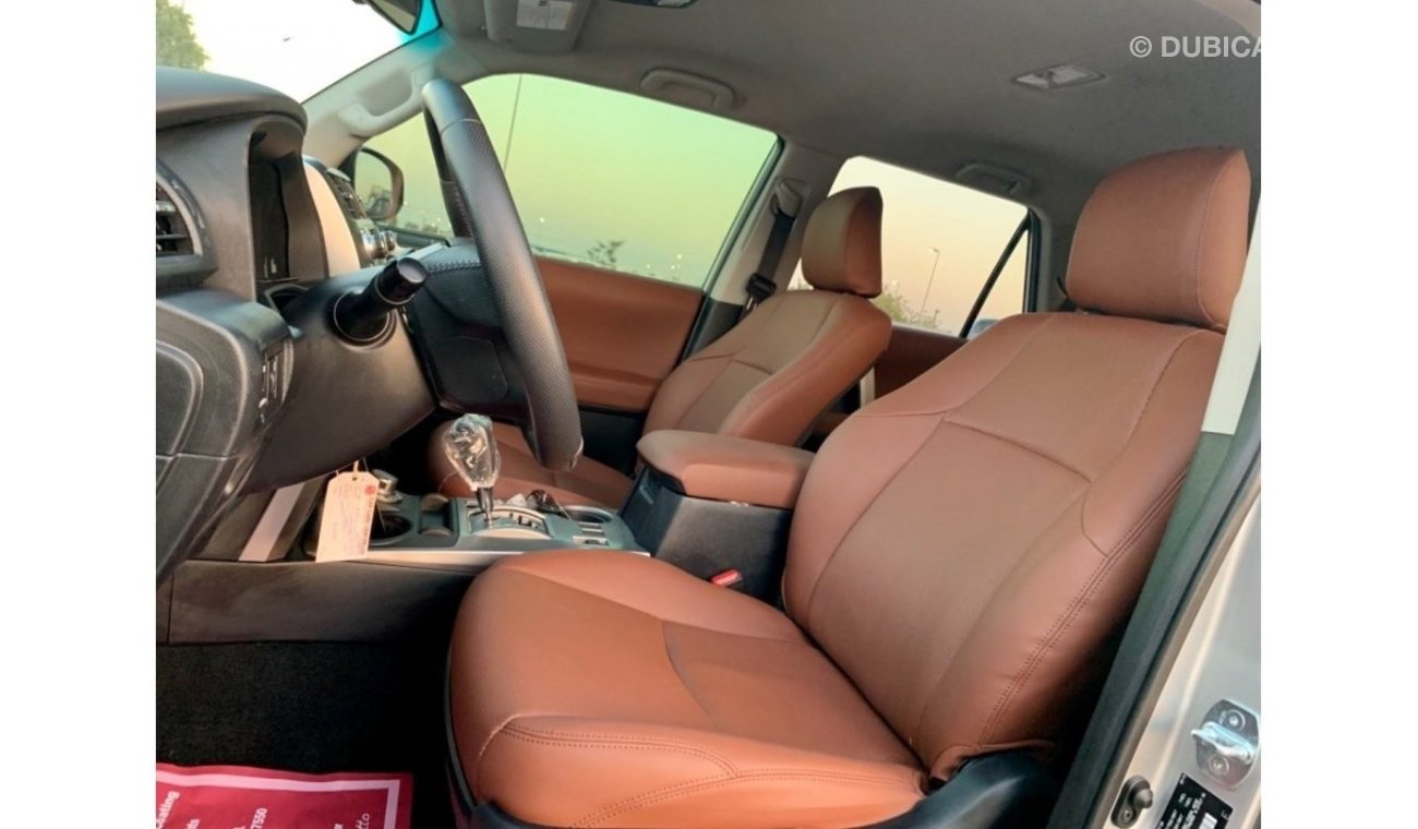 تويوتا 4Runner SR5 PREMIUM LEATHER 5-SEATER 4x4 2019 US IMPORTED