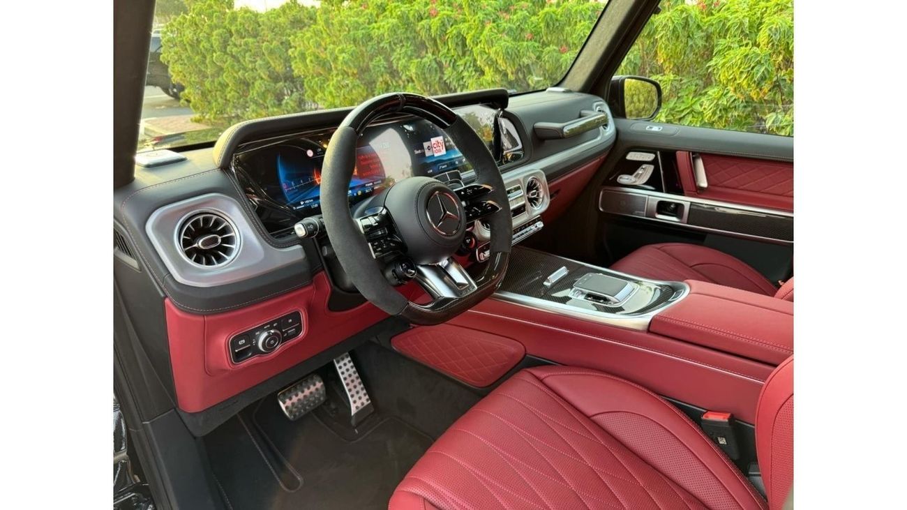 Mercedes-Benz G 63 AMG GCC SPEC UNDER WARRANTY AND SERVICE