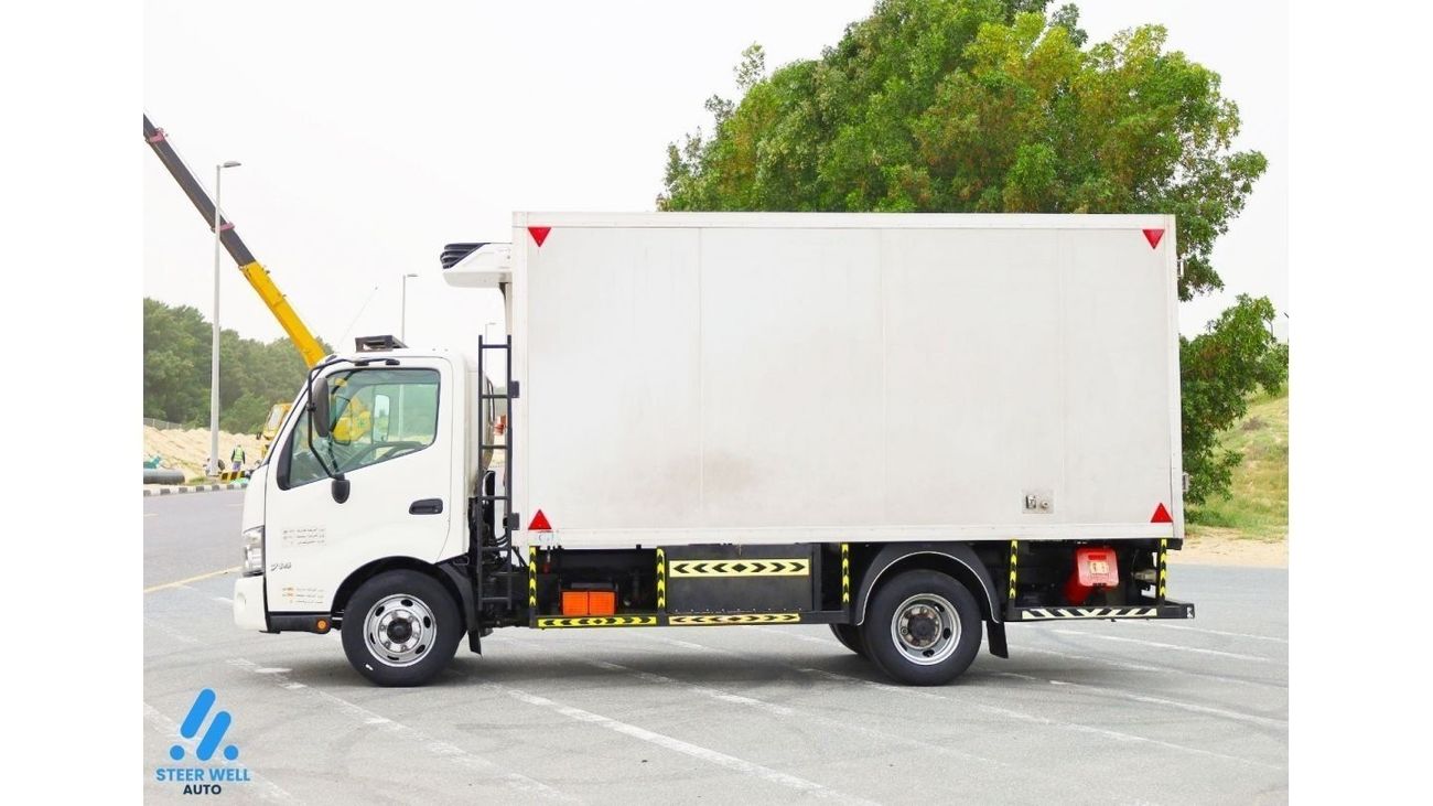 Hino 300 Series 714 2020 | Chiller Box | 4.0L DSL MT | LED Meter Panel | New condition | GCC