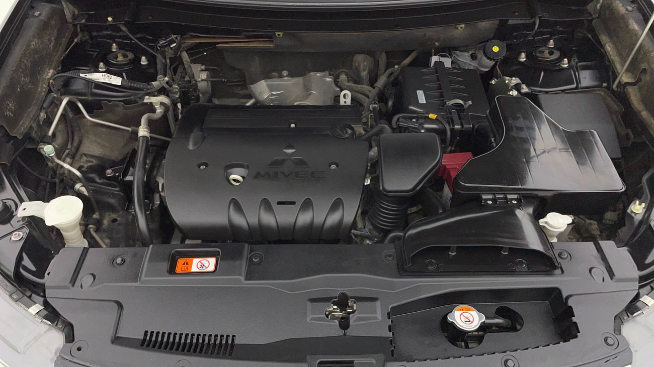 ميتسوبيشي آوتلاندر GLX HIGHLINE 2.4 | بدون دفعة مقدمة | اختبار قيادة مجاني للمنزل