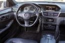 Mercedes-Benz E 350 Mercedes-Benz E350 2010, 3.5L V6, Automatic, RWD. Mileage: 180,000 km. Excellent condition inside an